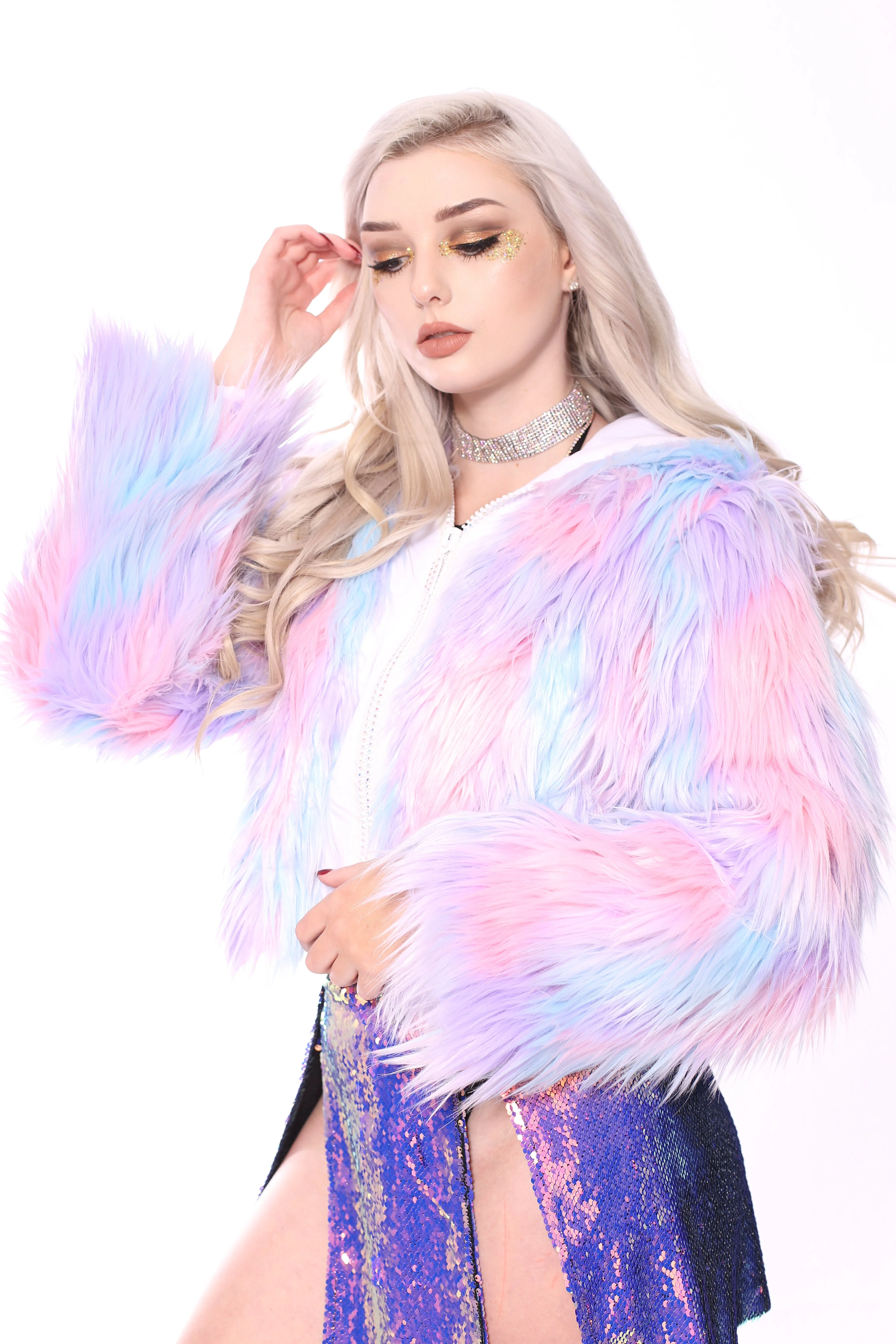 Cotton Cloud Faux Fur Jacket - Image 12